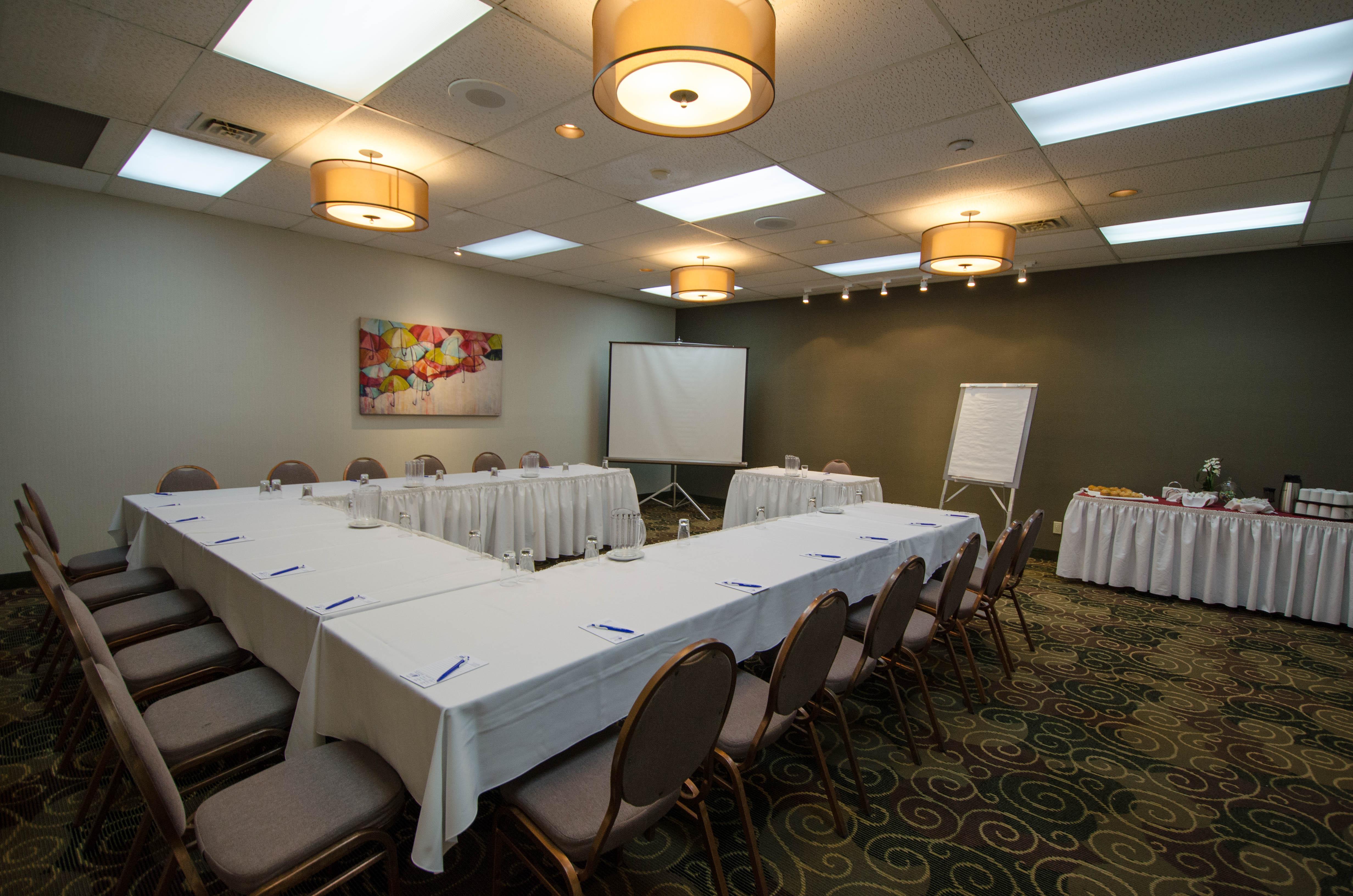 בושרוויל Hotel Welcominns מראה חיצוני תמונה