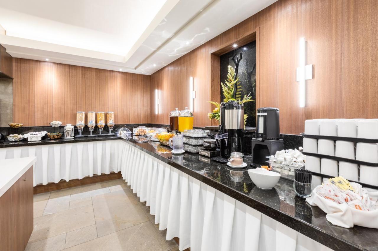בושרוויל Hotel Welcominns מראה חיצוני תמונה